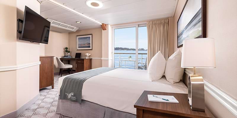 Room Single Balcony 1